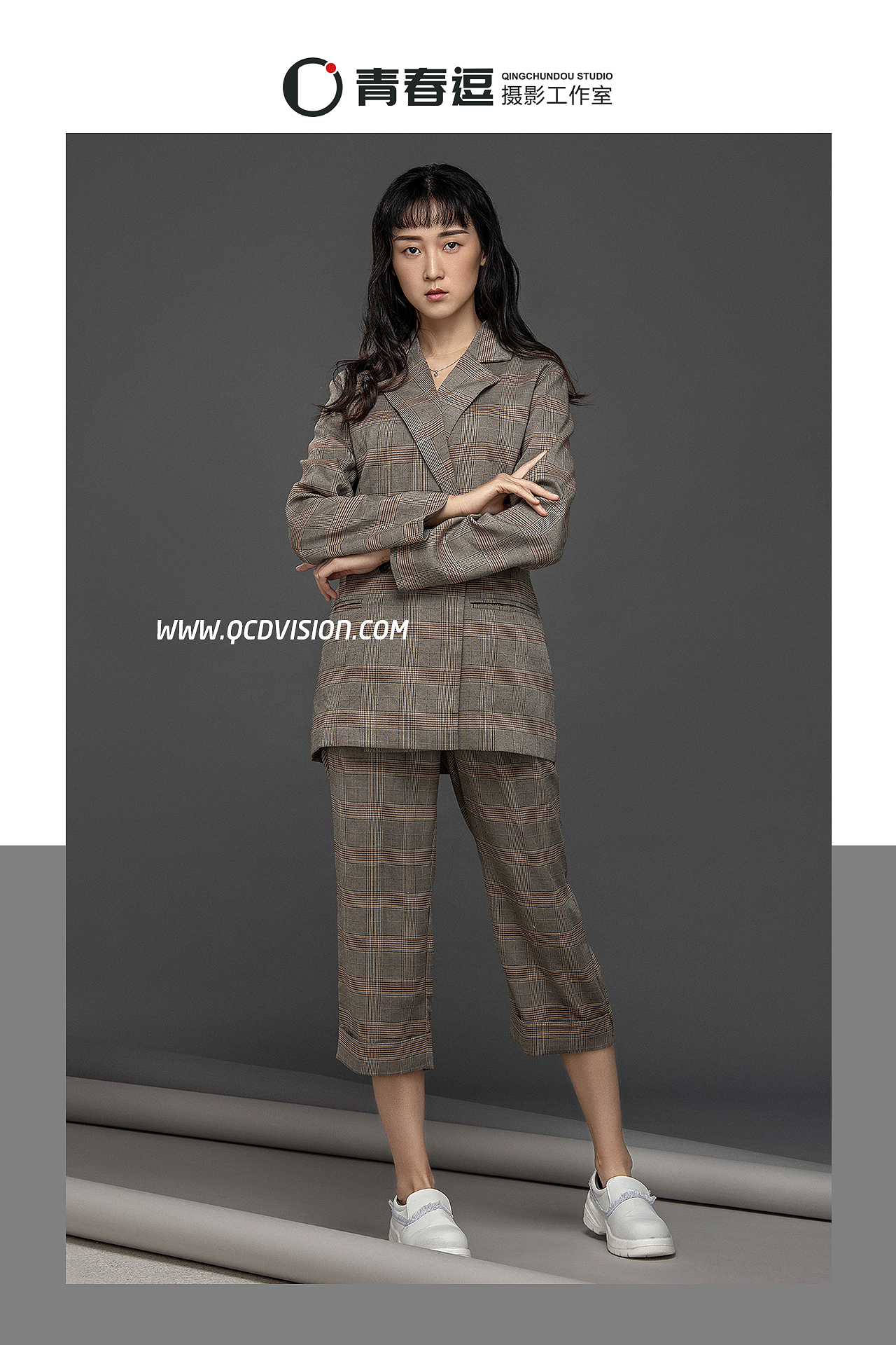 青春逗摄影工作室【模卡，艺人照，见组照】（图ZMTY4NTk4MjI4） - 人像摄影 - 站酷设计师青春逗Studio原创素材 - 站酷ZCOOL