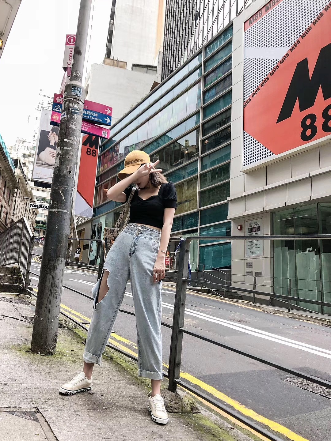 模特希文 香港旅 拍背带裤拍摄 牛仔裤拍摄 短裤拍摄