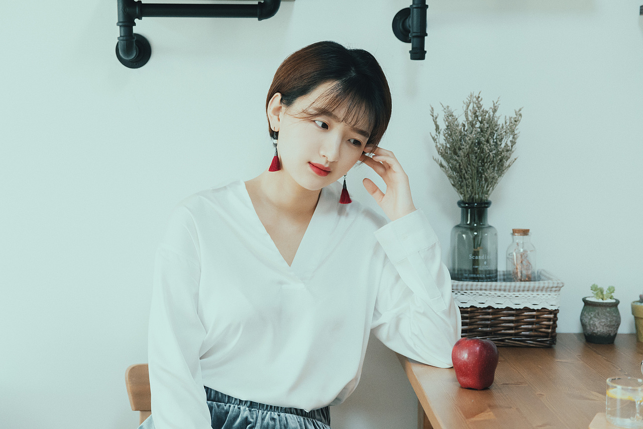 饺子第一次的未出镜（图ZOTc1MTE5MjQ=） - 人像摄影 - 站酷设计师吉诃德在造飞机原创素材 - 站酷ZCOOL