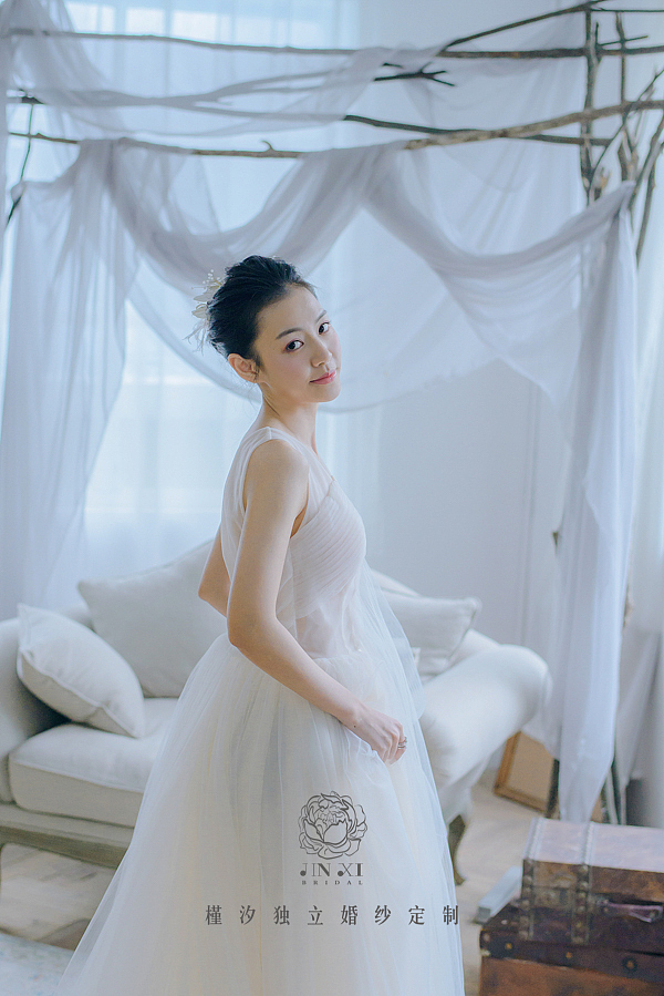 槿夕独立婚纱JINNCY设计单品:鸢飞