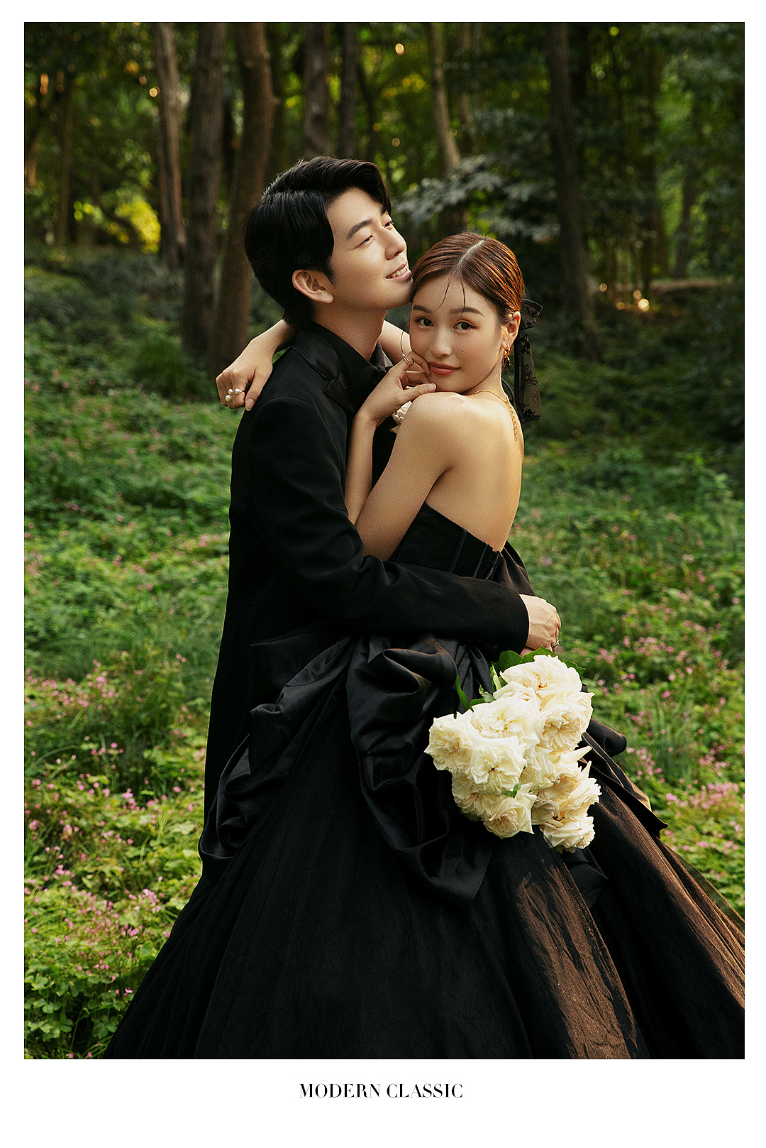 活泼可爱的森系婚纱照~