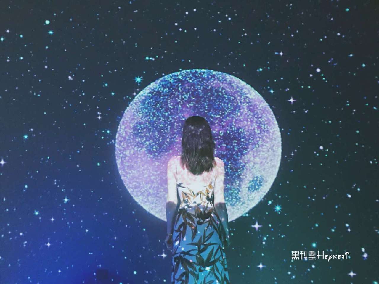 最美的互动科技体验暖场道具