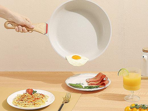 麦饭石煎锅 X BOYA