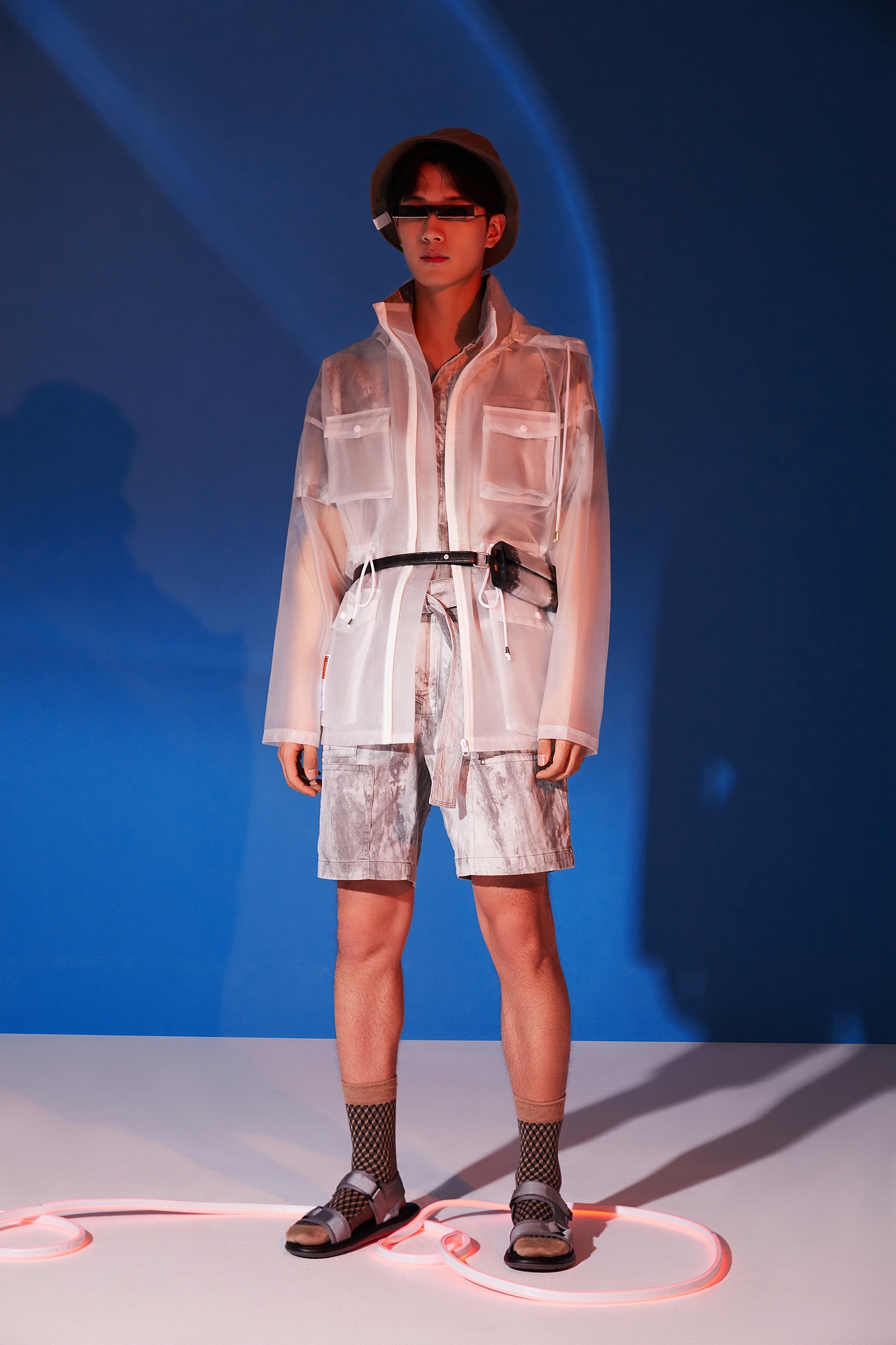 YEARCON & 品牌男鞋拍摄（图ZMjUzMDEyMzg4） - 时尚/艺术摄影 - 站酷设计师浣星传媒原创素材 - 站酷ZCOOL