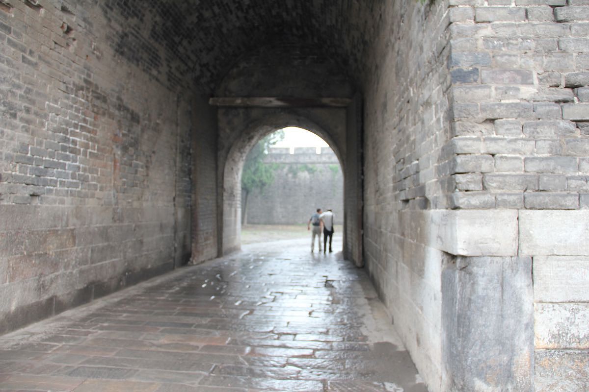 保存完好的荆州古城