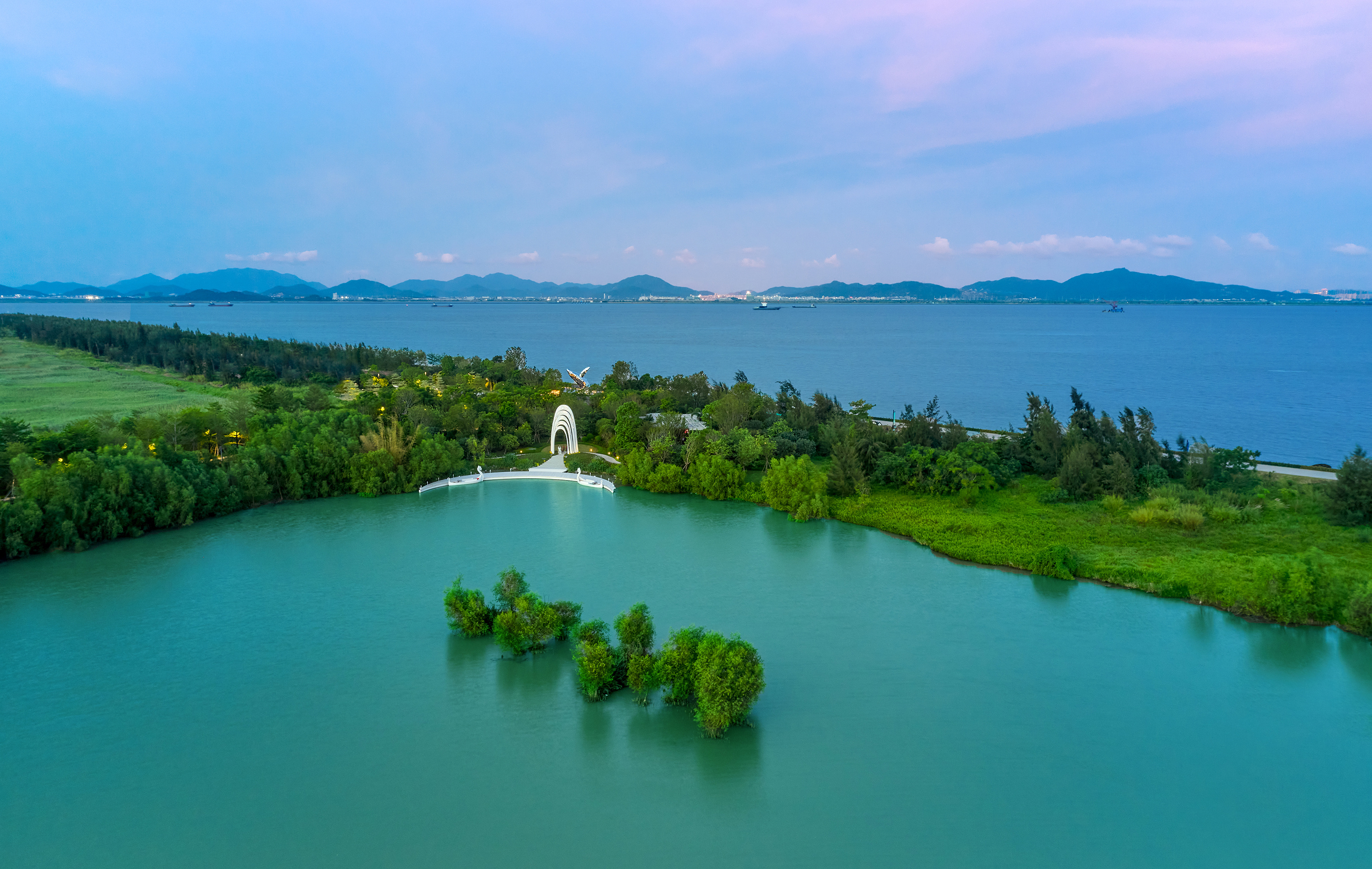 碧海银湖半岛图片