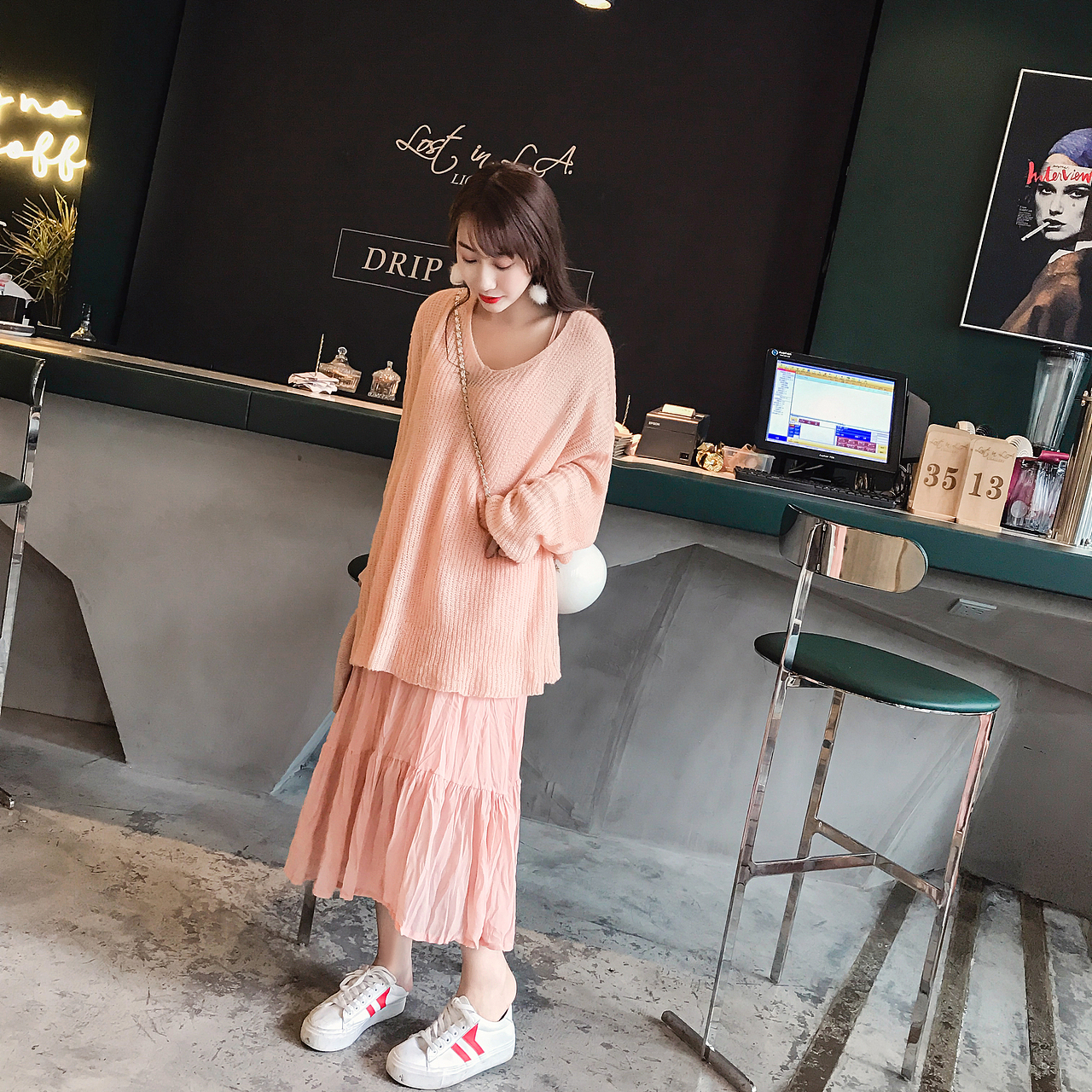 201808秋冬大码女装模特摄影（图ZMTMwNjIwMDQw） - 人像摄影 - 站酷设计师维维依原创素材 - 站酷ZCOOL