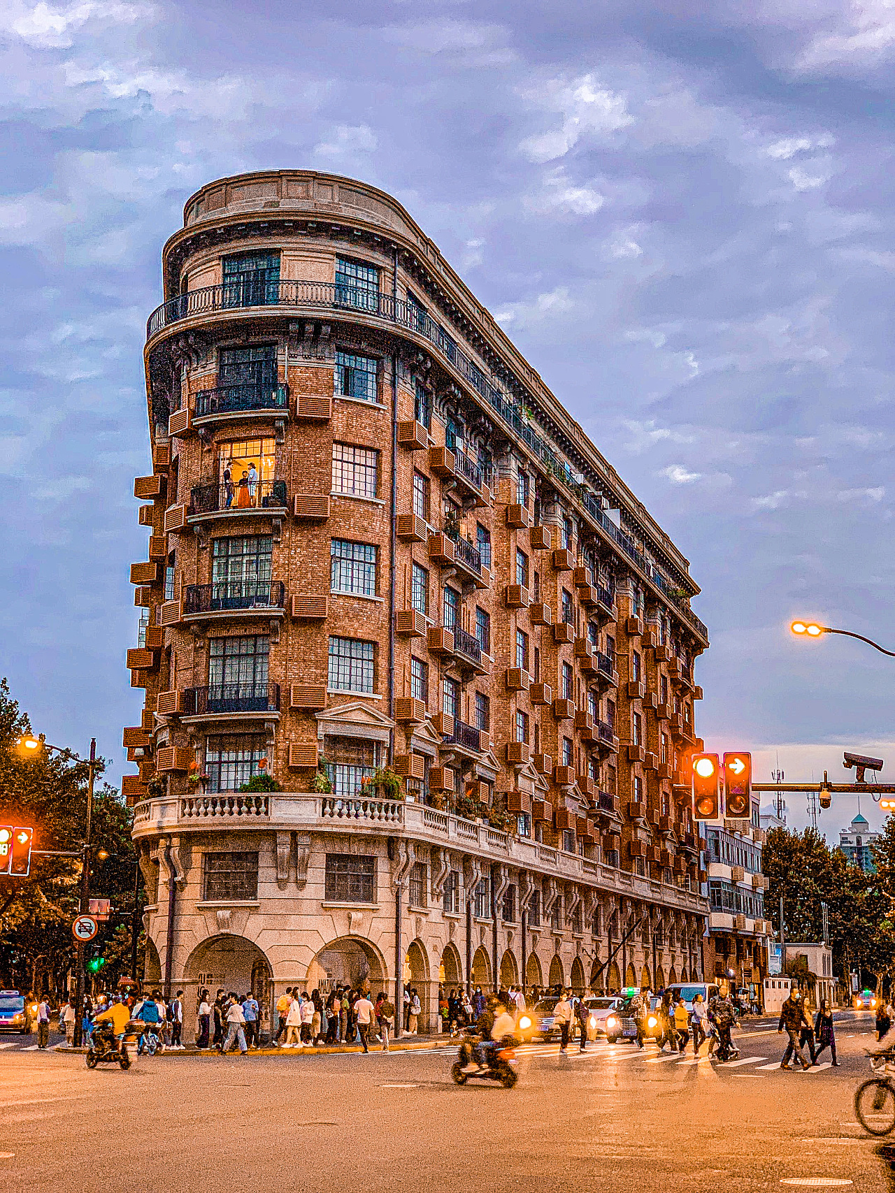 上海夜景-武康路|摄影|环境/建筑摄影|嘉嘉萌 - 原创作品 - 站酷 (zco