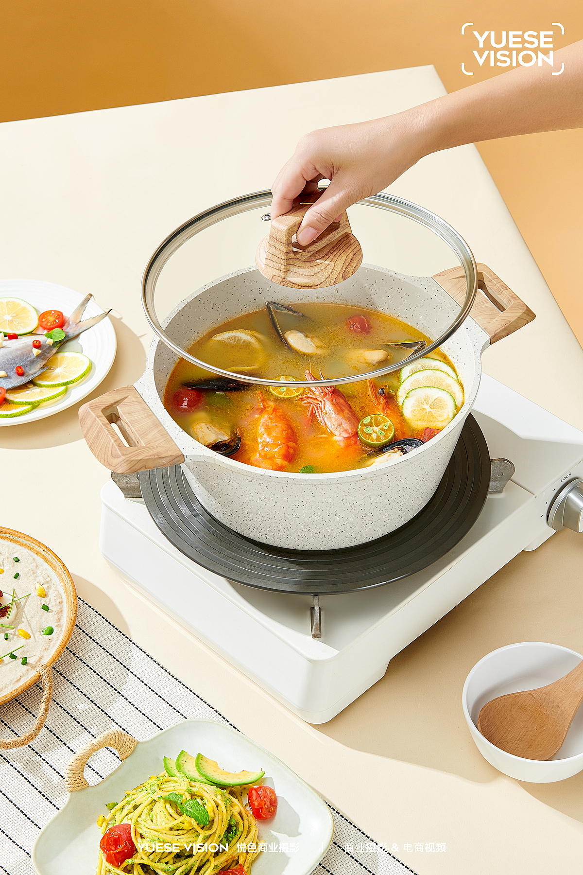 厨具拍摄/煎锅/炒锅/奶锅/汤锅（图ZMjgxMTM4MjQ0） - 产品摄影 - 站酷设计师美食造型红姐原创素材 - 站酷ZCOOL