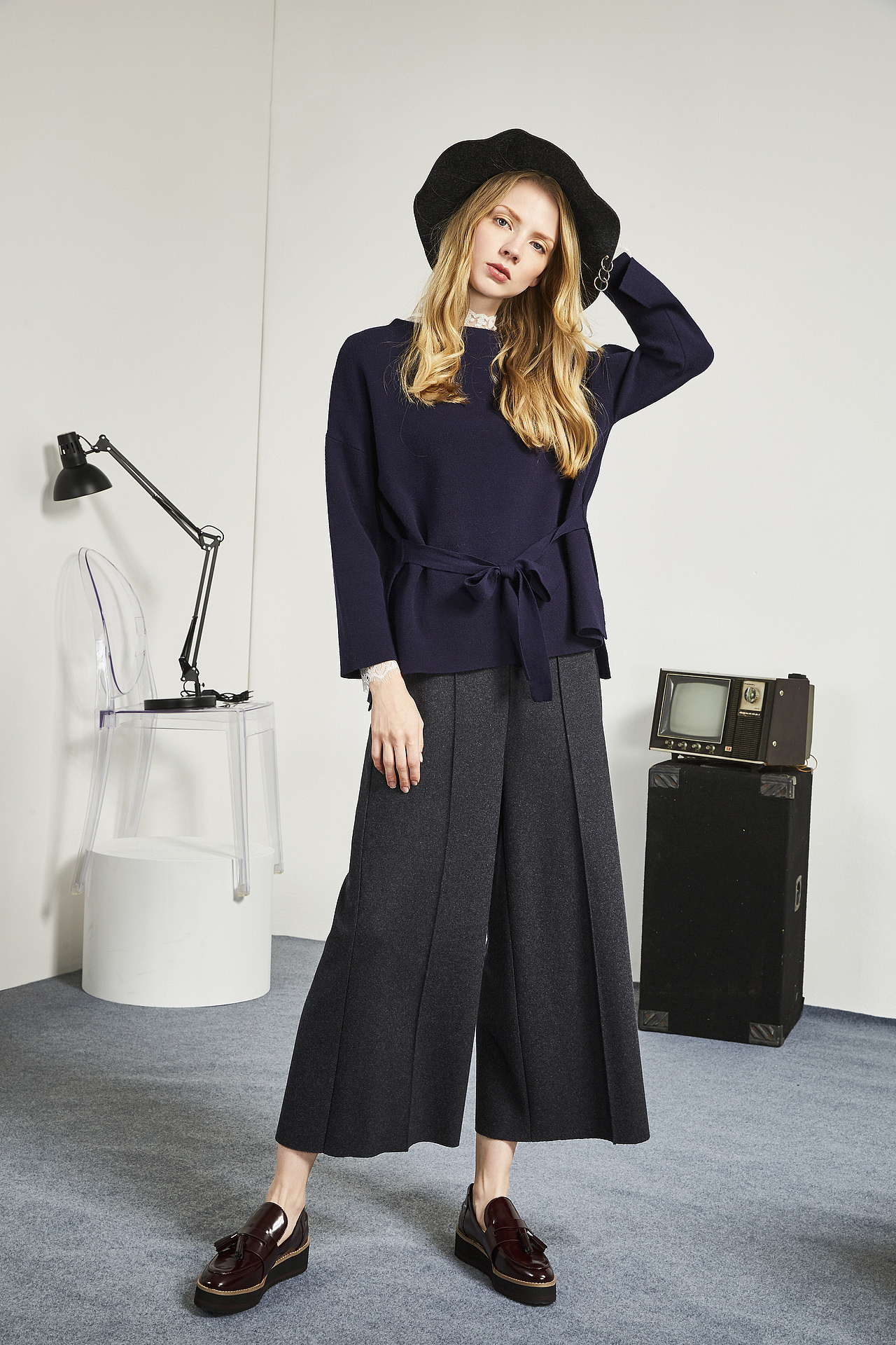 沙与沫 冬装画册