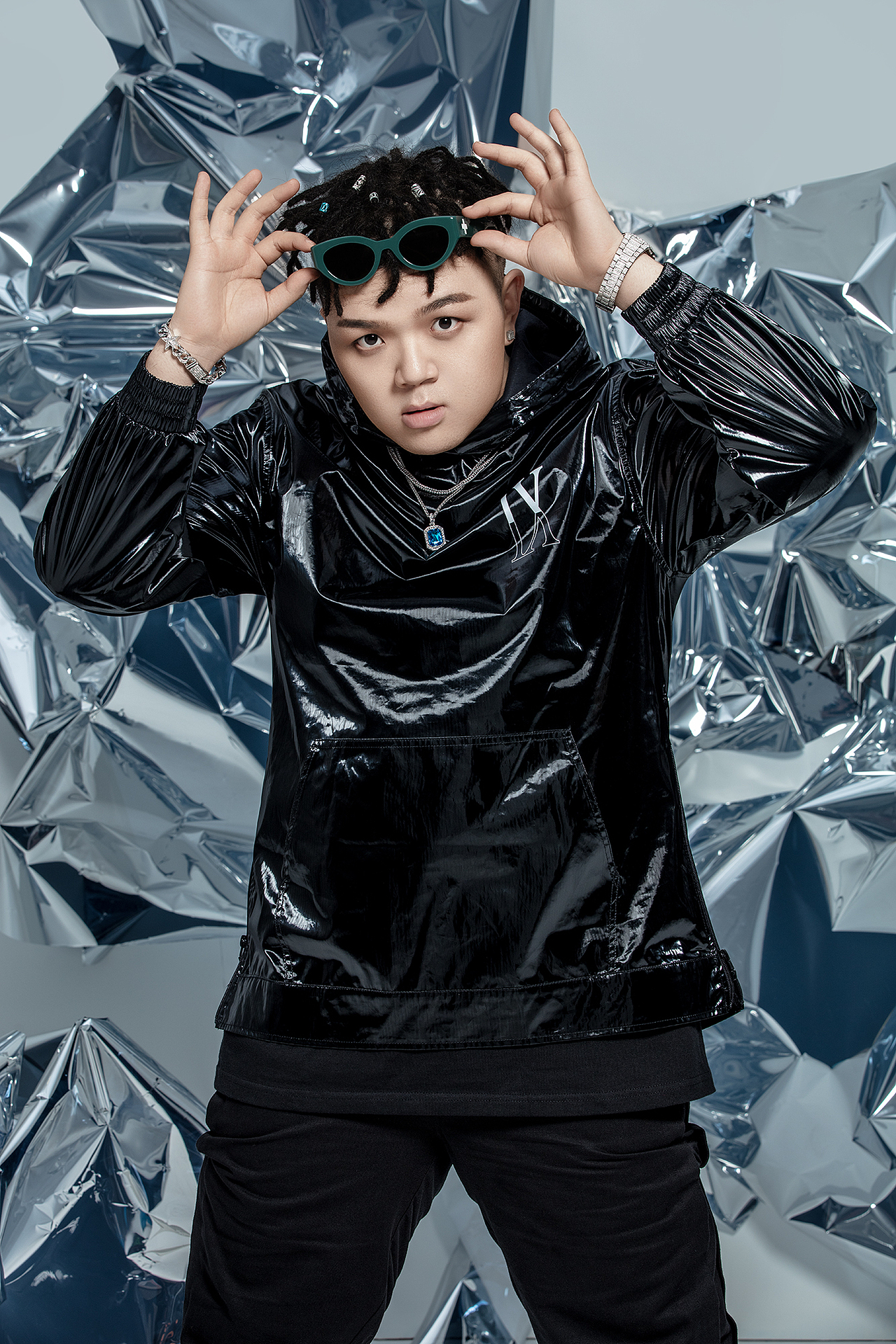 萌帅本尊艾福杰尼