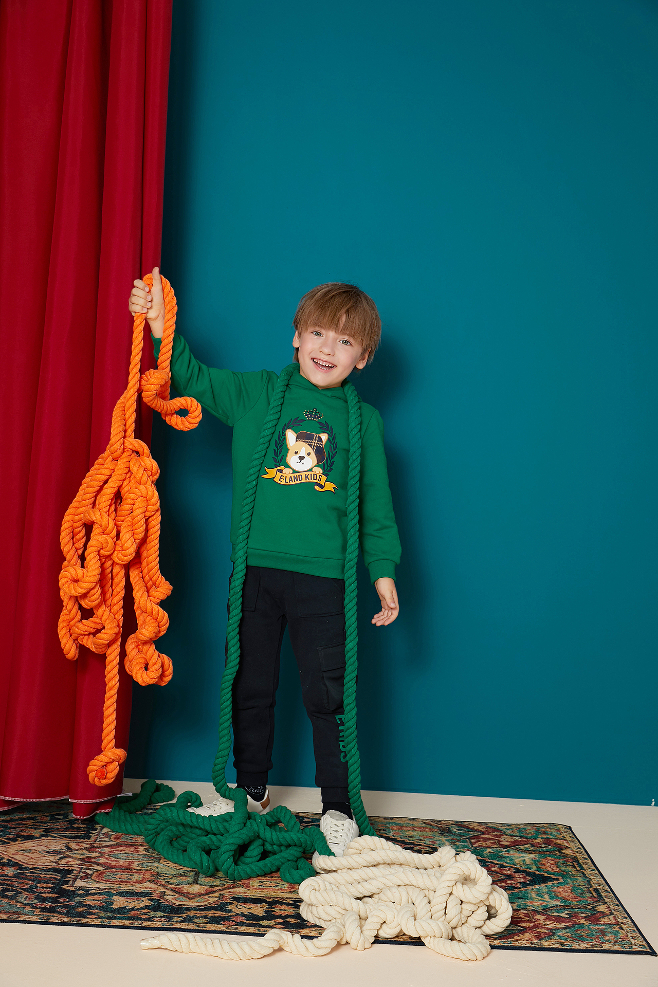 拍摄策划-{童装}秋冬系列（图ZMjI3NTYyMDI4） - 人像摄影 - 站酷设计师小小娃卡原创素材 - 站酷ZCOOL