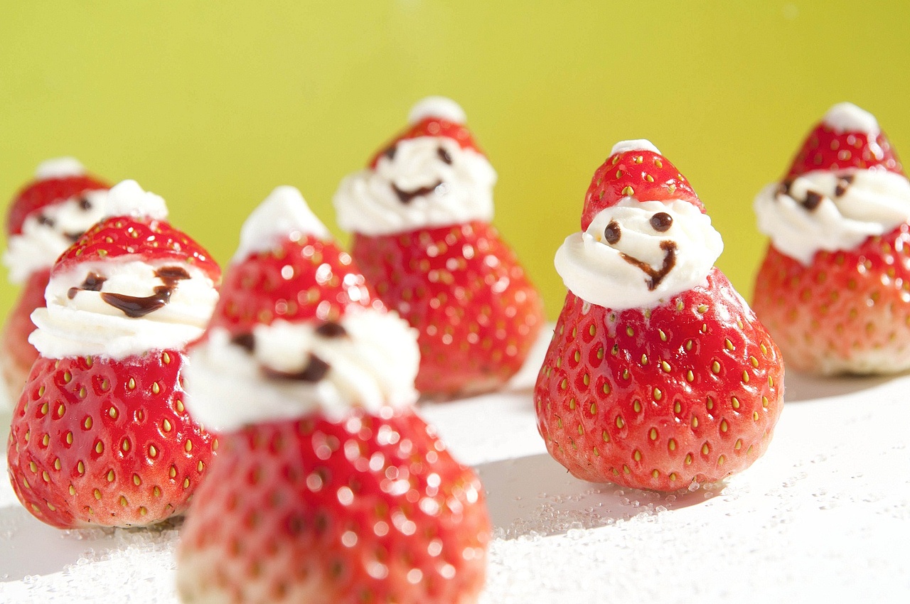 草莓圣诞雪人