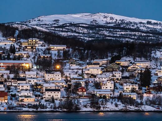 平面设计（个人主页-ZMzEyNDc3Mjg=） - 海报 - 站酷设计师渺渺喵喵喵喵原创素材 - 站酷ZCOOL