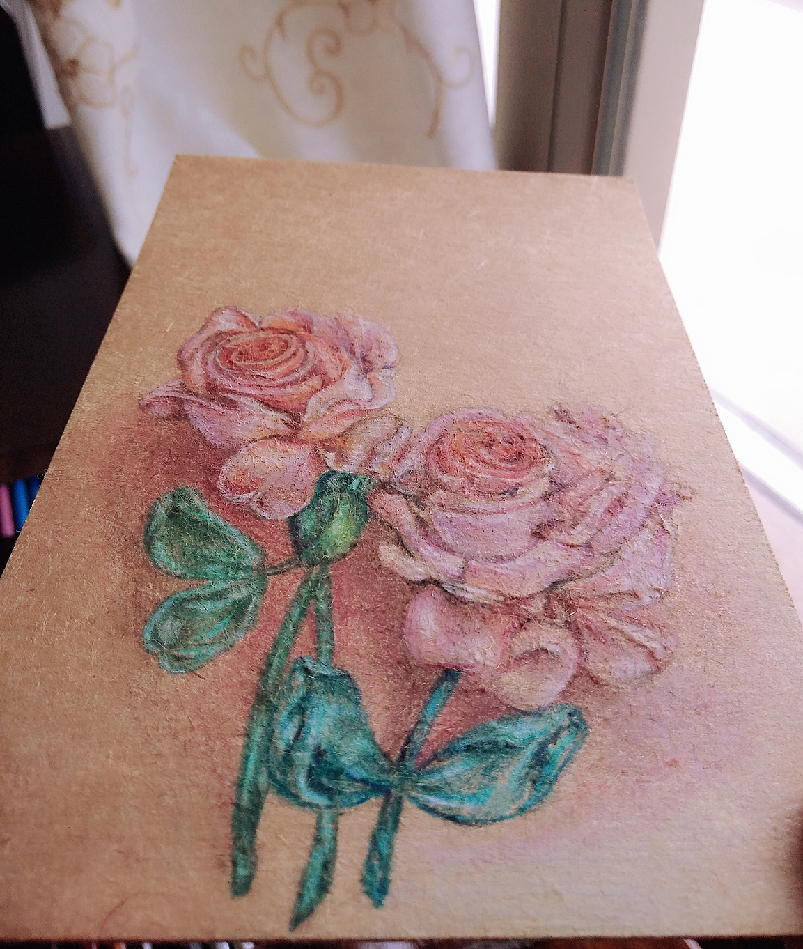 第一次在牛皮纸上画画感觉不是很好画