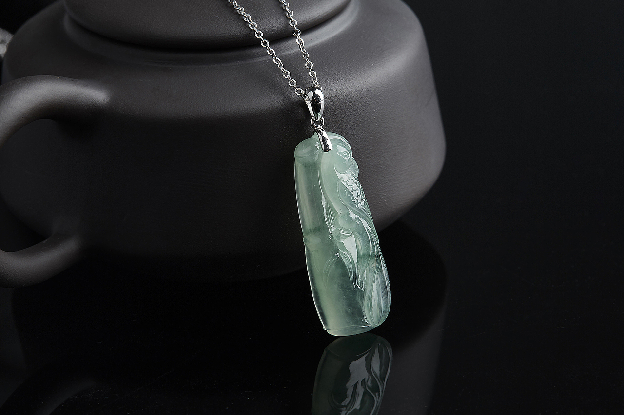 商业珠宝翡翠黑底场景图拍摄（图ZMTkzMDY0MTcy） - 产品摄影 - 站酷设计师商业摄影师陈剑波原创素材 - 站酷ZCOOL