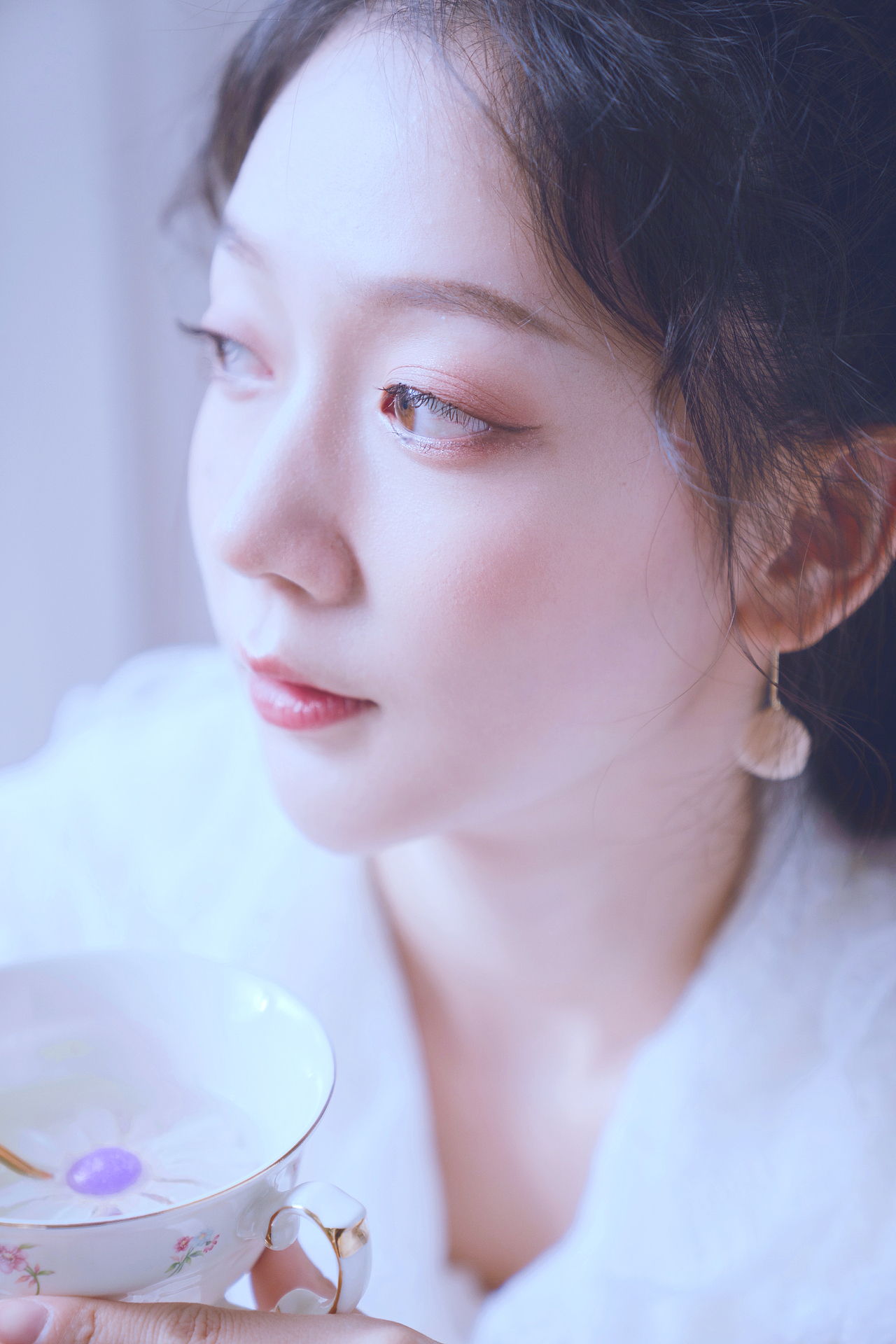 PANTONE•2022•年度色彩•长春花蓝（图ZMjgxNjA0MTMy） - 人像摄影 - 站酷设计师非凡像牛仔原创素材 - 站酷ZCOOL