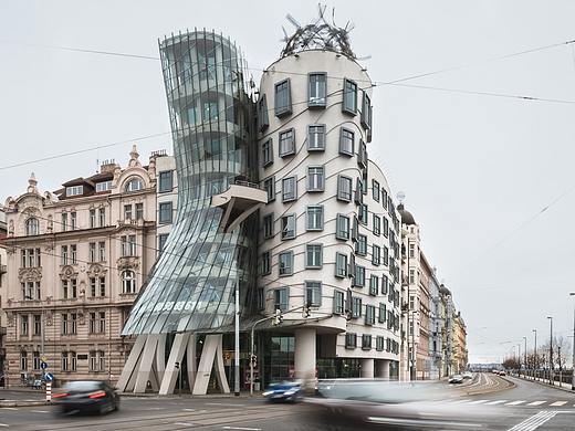 The Dancing House 跳舞的房子