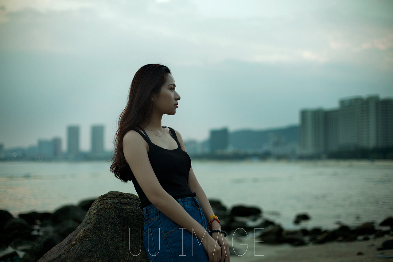 第一次看海（图ZNjAyODg5MzI=） - 人像摄影 - 站酷设计师UU摄影后期原创素材 - 站酷ZCOOL