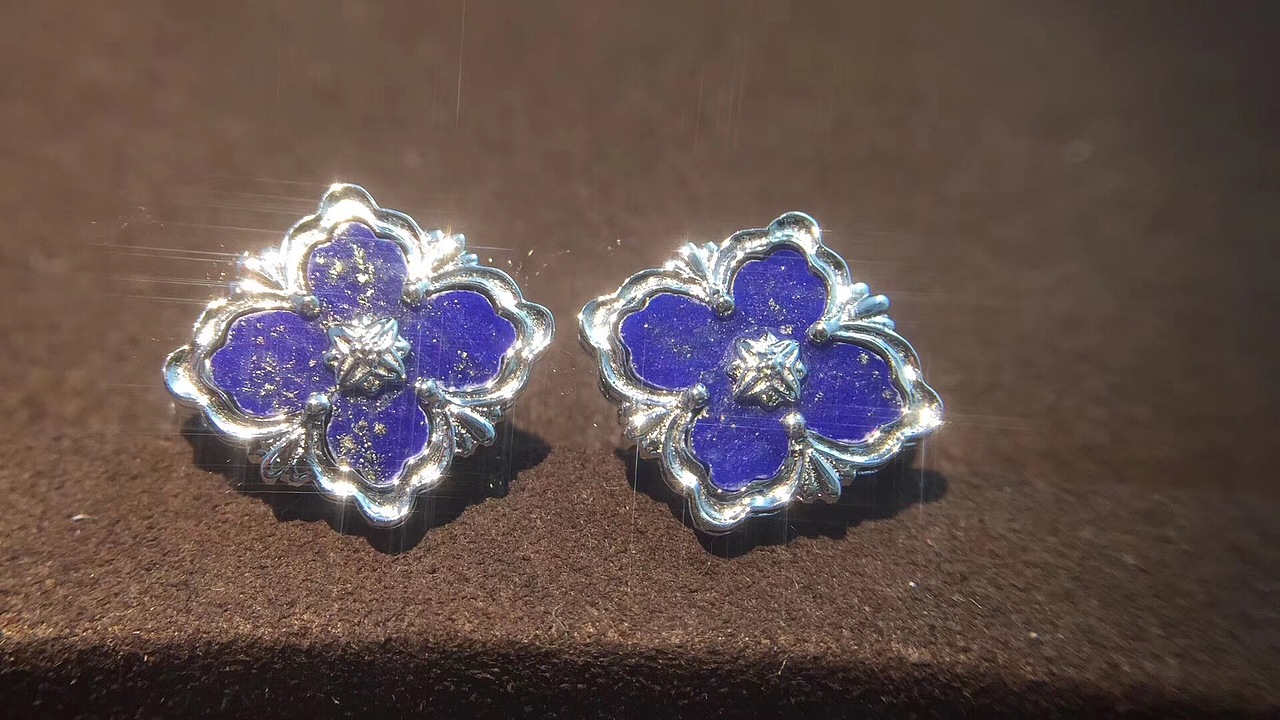 布契拉提四叶草多少钱,布契拉提四叶草项链哪里买便宜