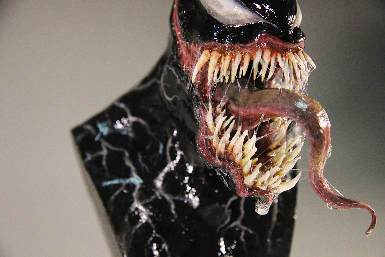 毒液致命守护者venom胸像