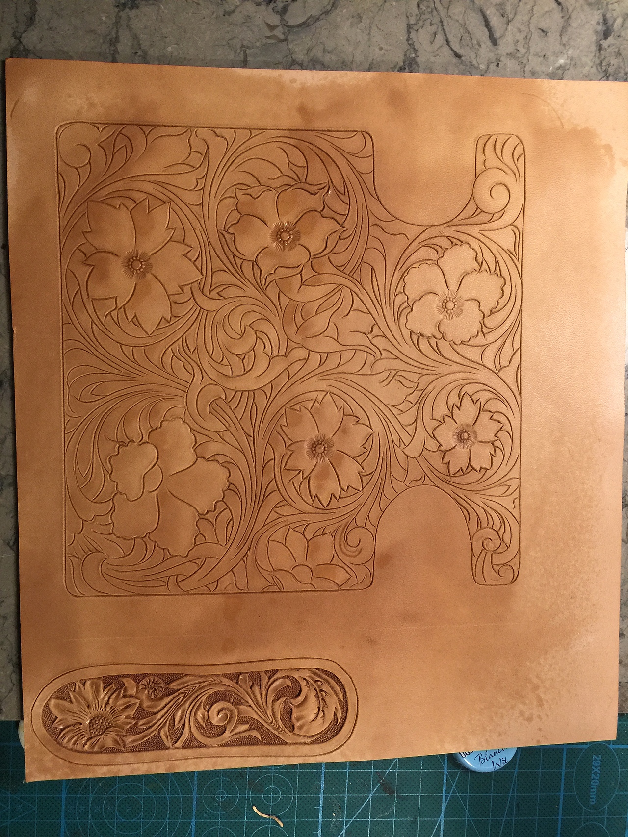 皮雕闭关第三弹唐草长夹面皮