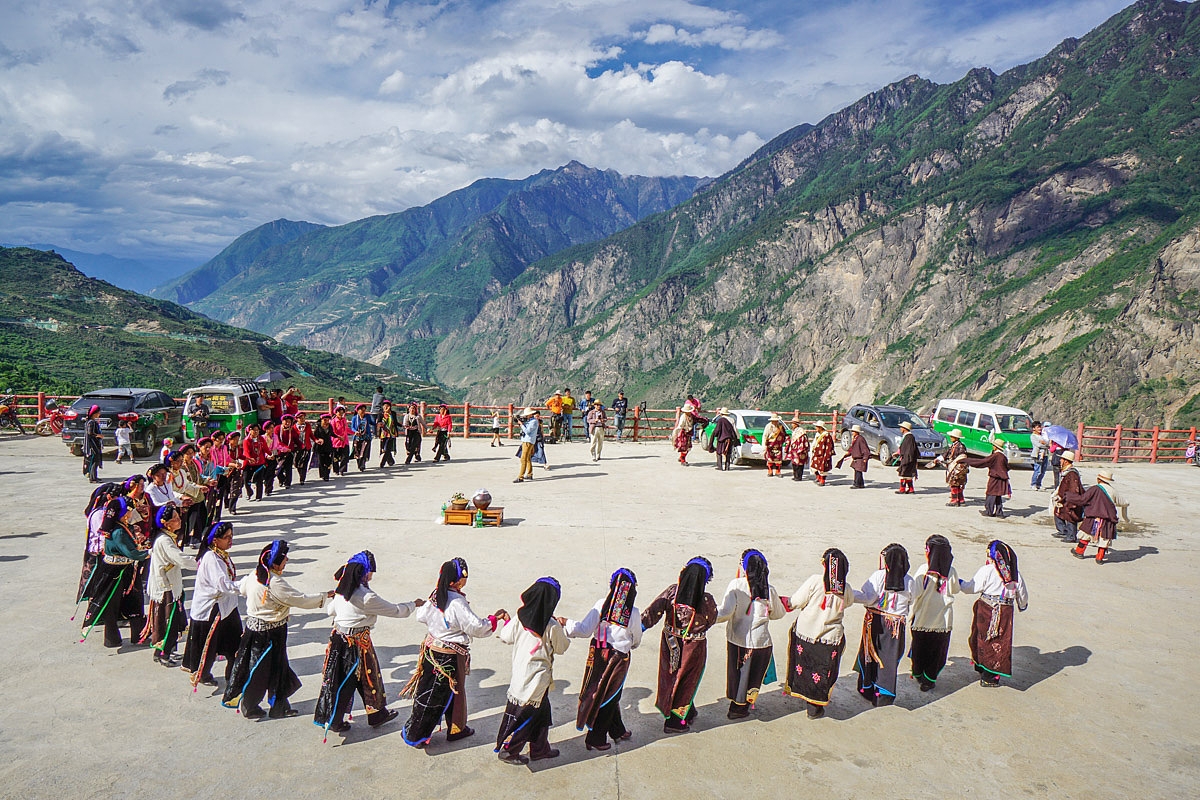 #神仙居所甲居藏寨#【跳锅庄】7