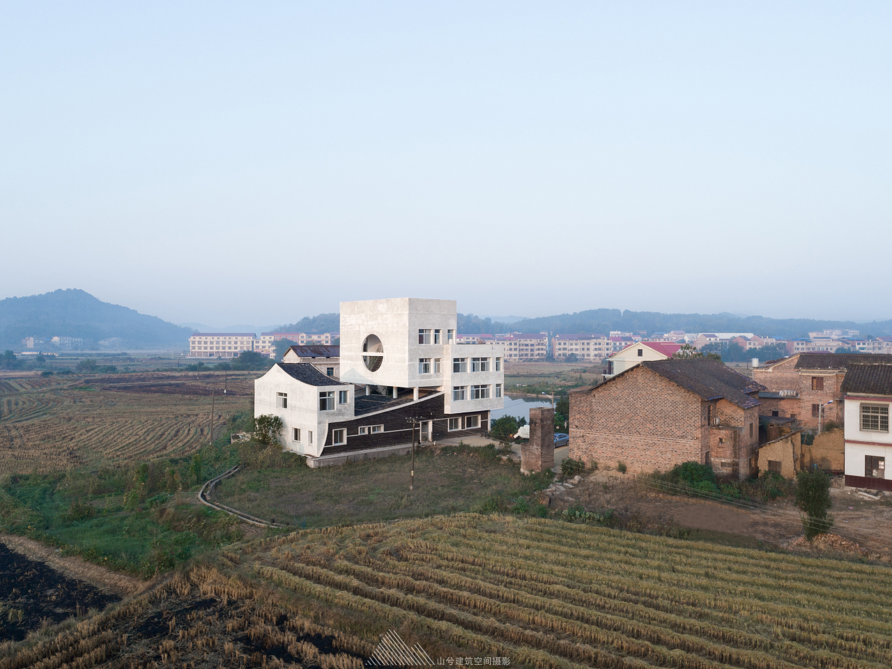 《家宅》建筑摄影（图ZMTMzMDQyNjc2） - 环境/建筑摄影 - 站酷设计师摄影师陈远祥原创素材 - 站酷ZCOOL