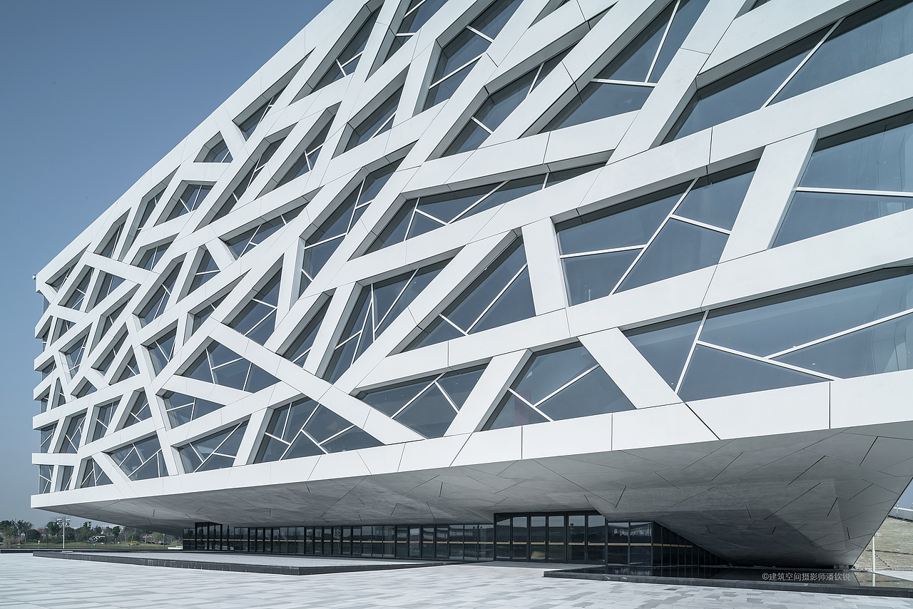 余杭大剧院（图ZMTUwMDg1MTYw） - 环境/建筑摄影 - 站酷设计师摄影师潘钦锐原创素材 - 站酷ZCOOL