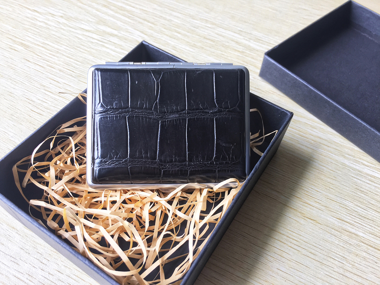 diy乐趣 鳄鱼贴皮烟盒|手工艺|工艺品设计|汐诺汐手作 - 原创作品