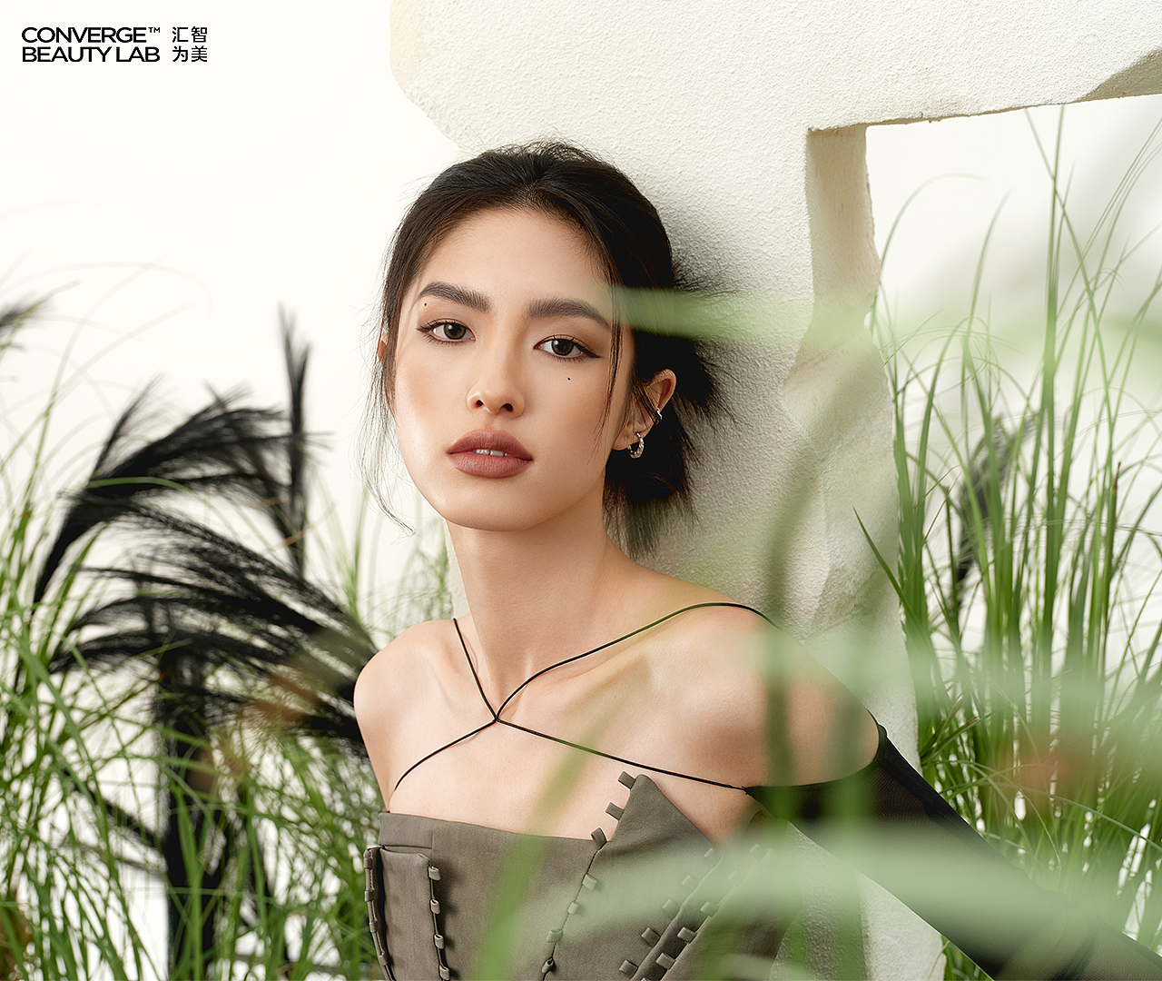 汇智为美| 人像摄影/修图|小奥汀双头眉笔