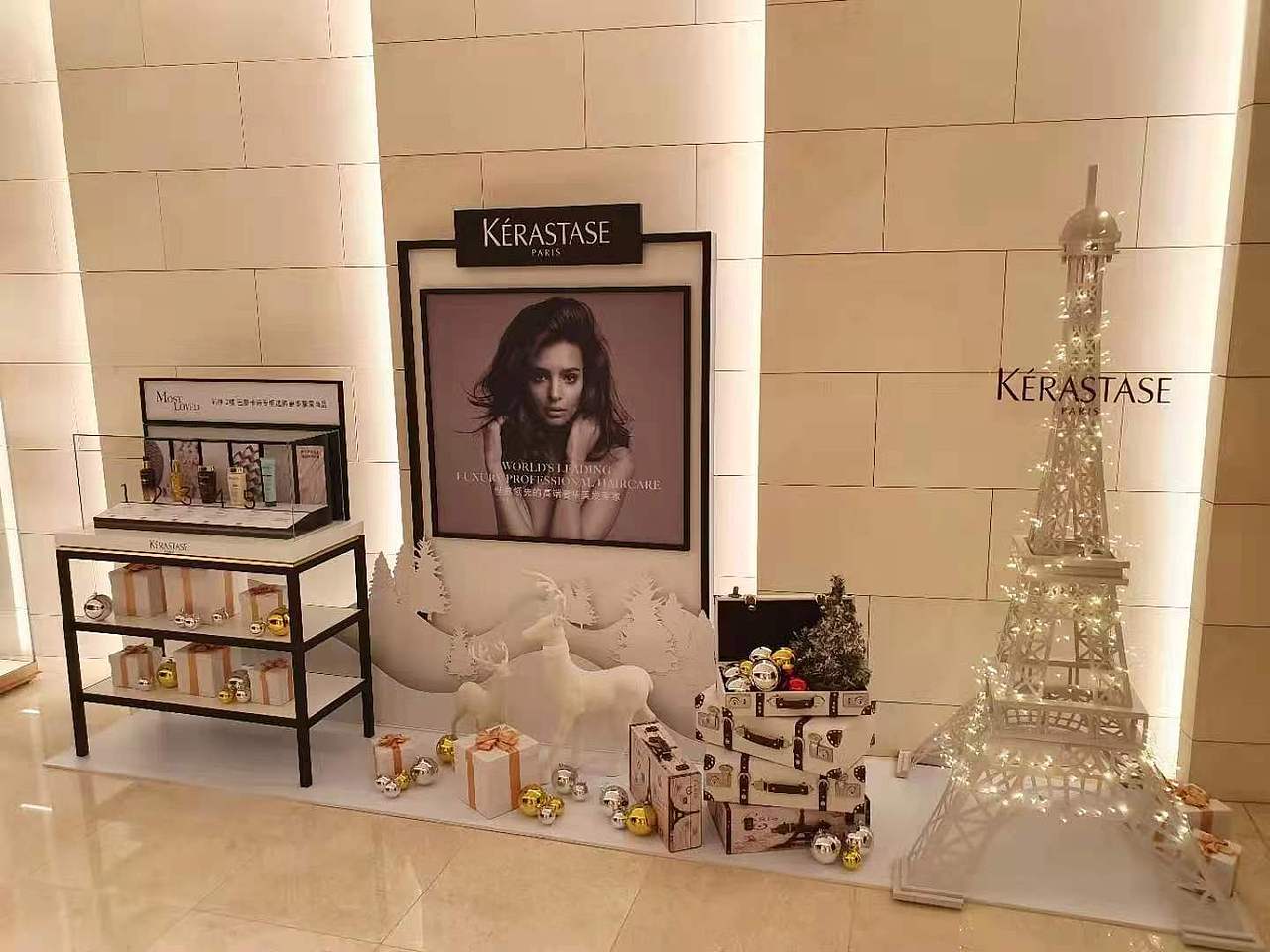 卡诗2019年圣诞，CNY小展台 booth（图ZMjMxNDQwODY4） - 展陈设计 - 站酷设计师憨憨的小傻蛋原创素材 - 站酷ZCOOL