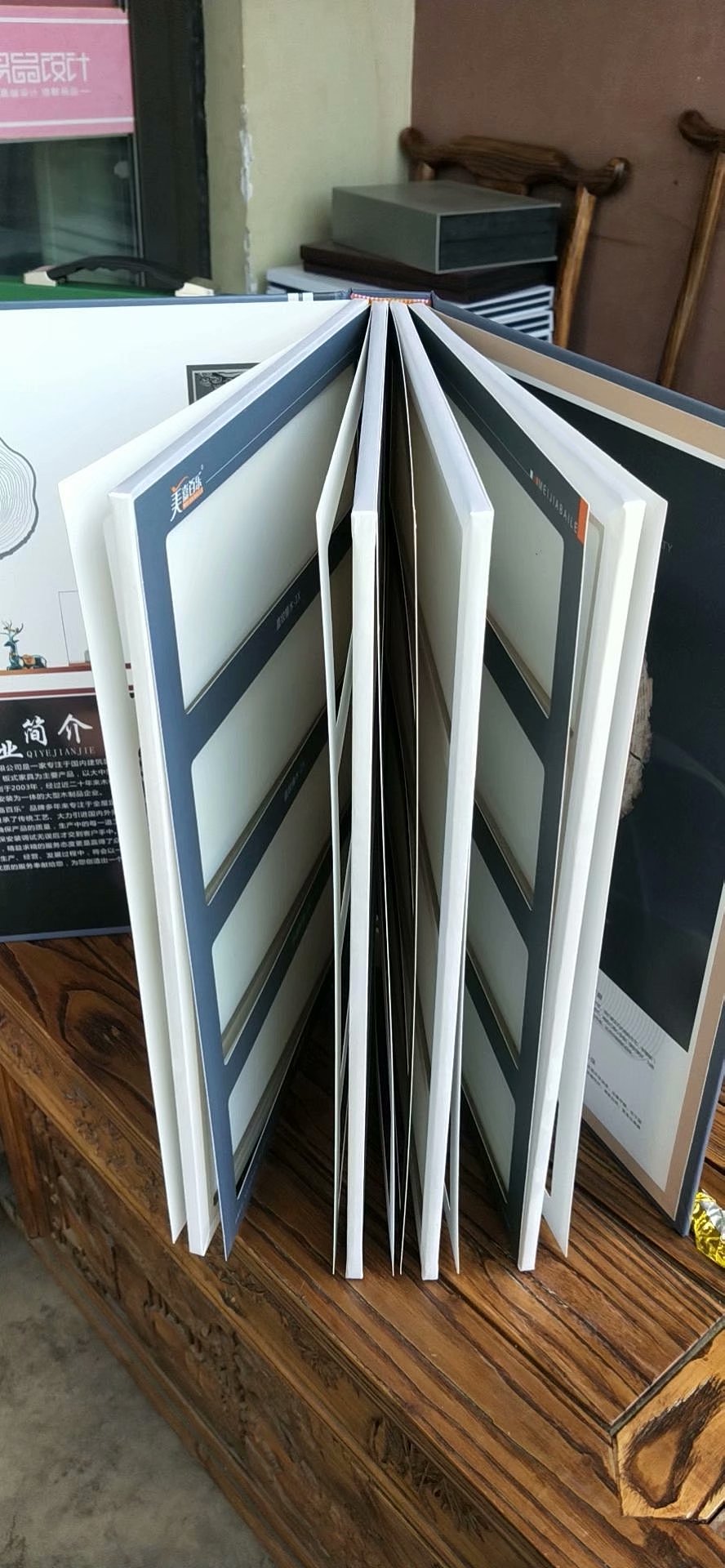 板材样品册制作汽车脚垫样品展示册汽车座垫色卡加工