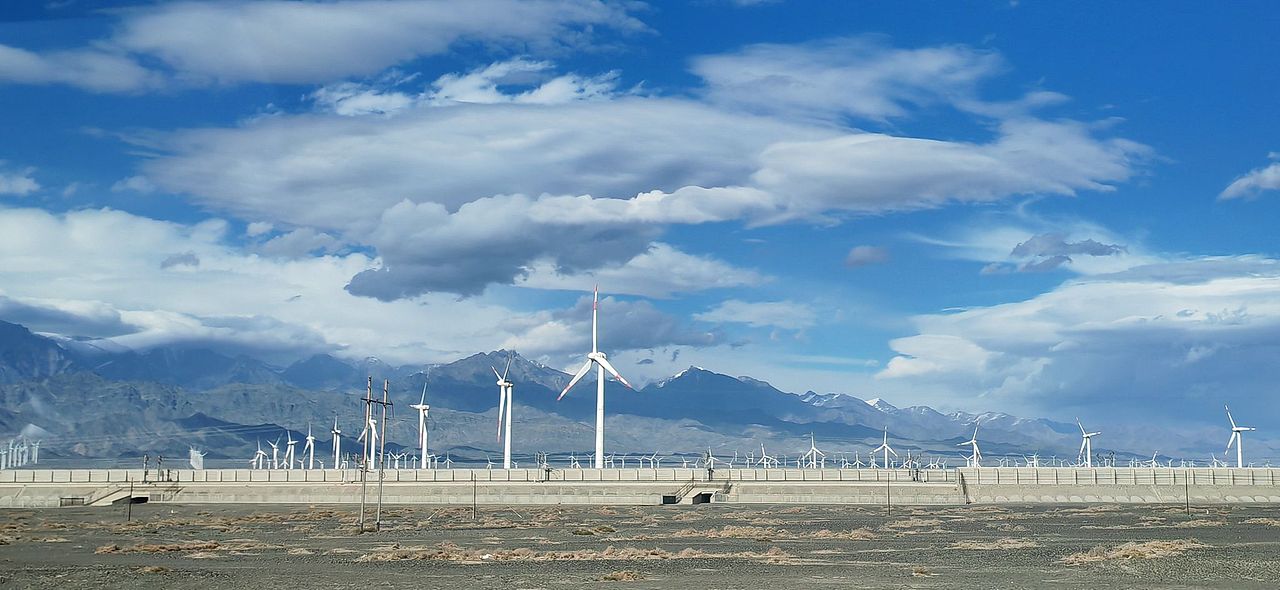 新疆乌鲁木齐达板城风力发电站