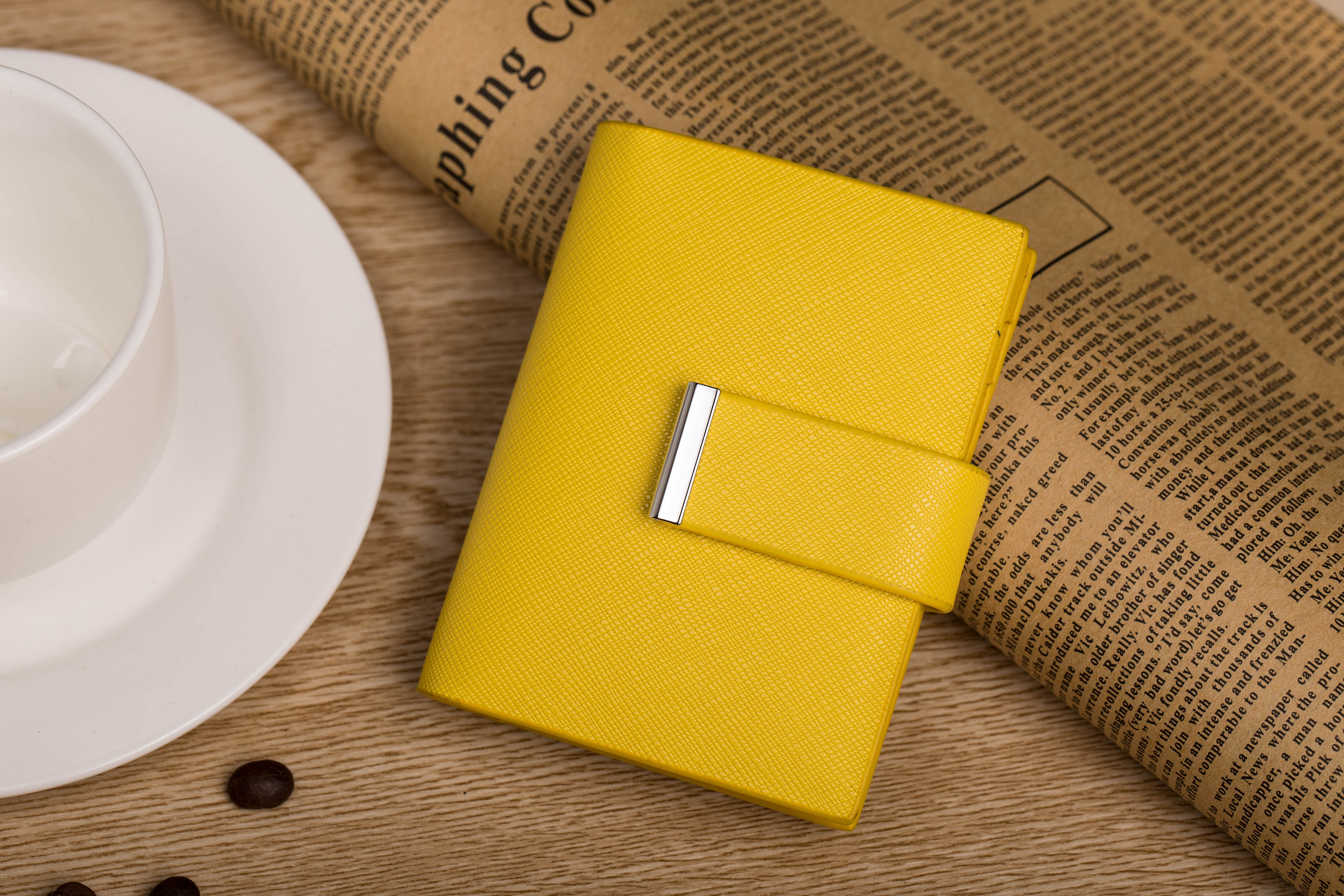 驾驶证卡包白底场景拍摄|摄影|产品摄影|谊生rascal - 原创作品