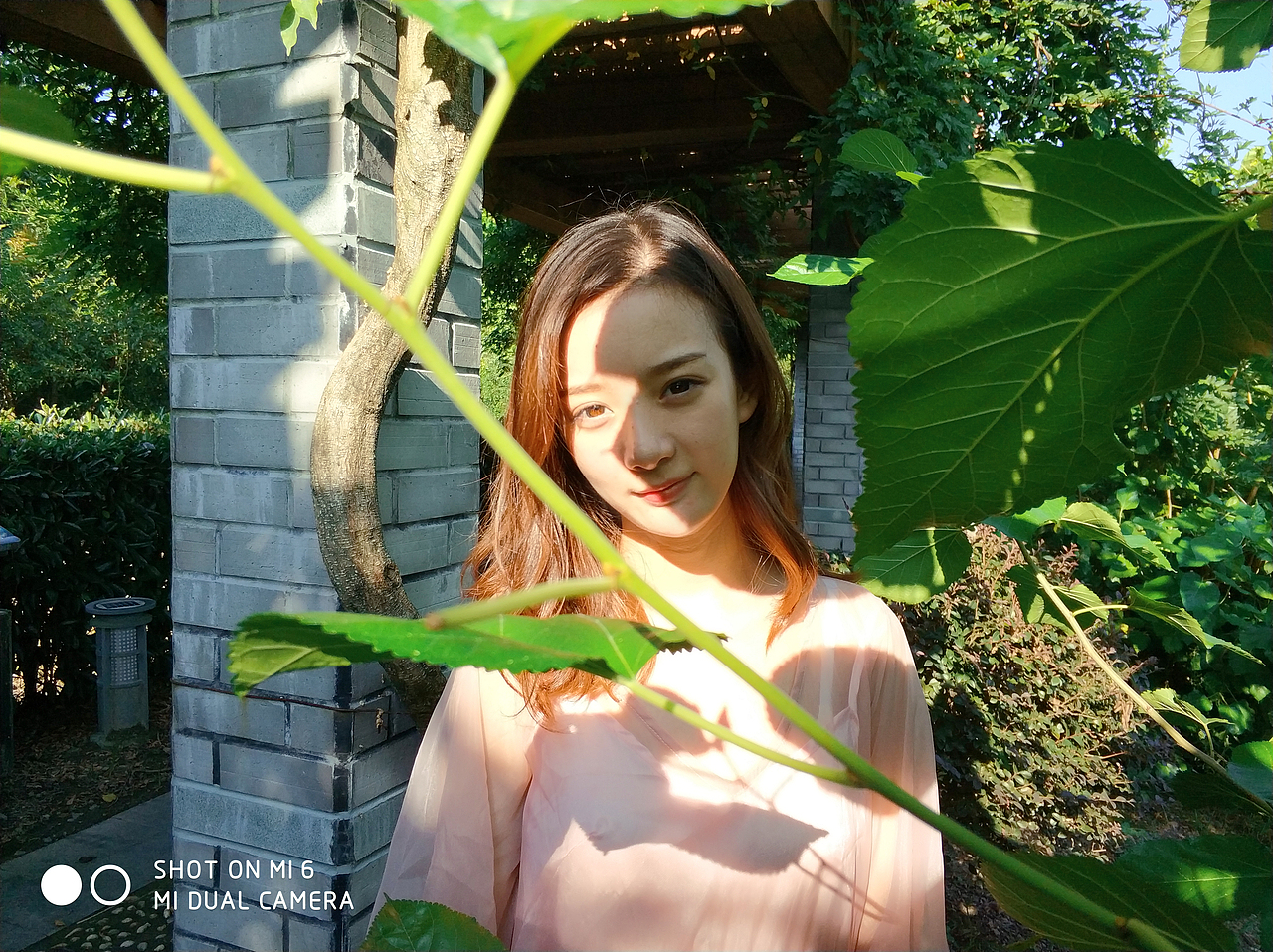夏末有光（图ZODkwNjI2MDQ=） - 人像摄影 - 站酷设计师鹿屿溪原创素材 - 站酷ZCOOL