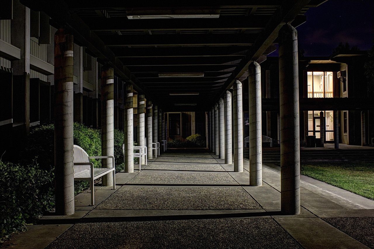 文科課室外的走廊