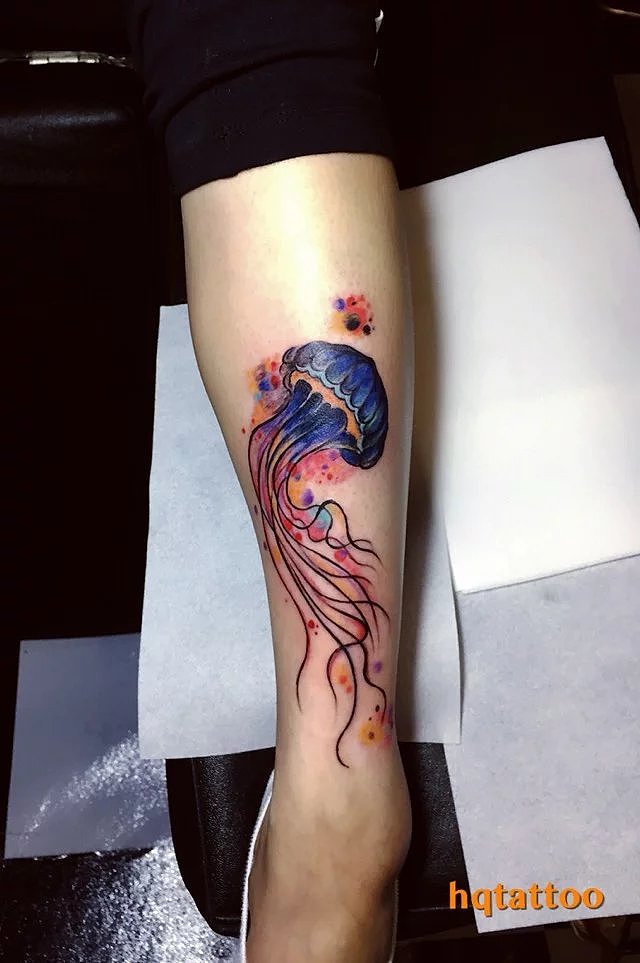 彩色水母遮盖白癜风小纹身（图ZNTE5MTE0OTY=） - 绘画 - 站酷设计师奇绣堂皮雕艺术原创素材 - 站酷ZCOOL