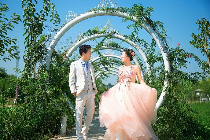 薇汀视觉8月婚纱摄影作品分享（图ZOTMwNDc3ODQ=） - 人像摄影 - 站酷设计师西安薇汀视觉摄影原创素材 - 站酷ZCOOL