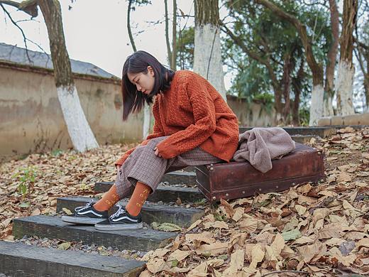 秋末（個(gè)人主頁-ZMjk5NTkwODg=） - 人像攝影 - 站酷設(shè)計(jì)師guaye1988原創(chuàng)素材 - 站酷ZCOOL