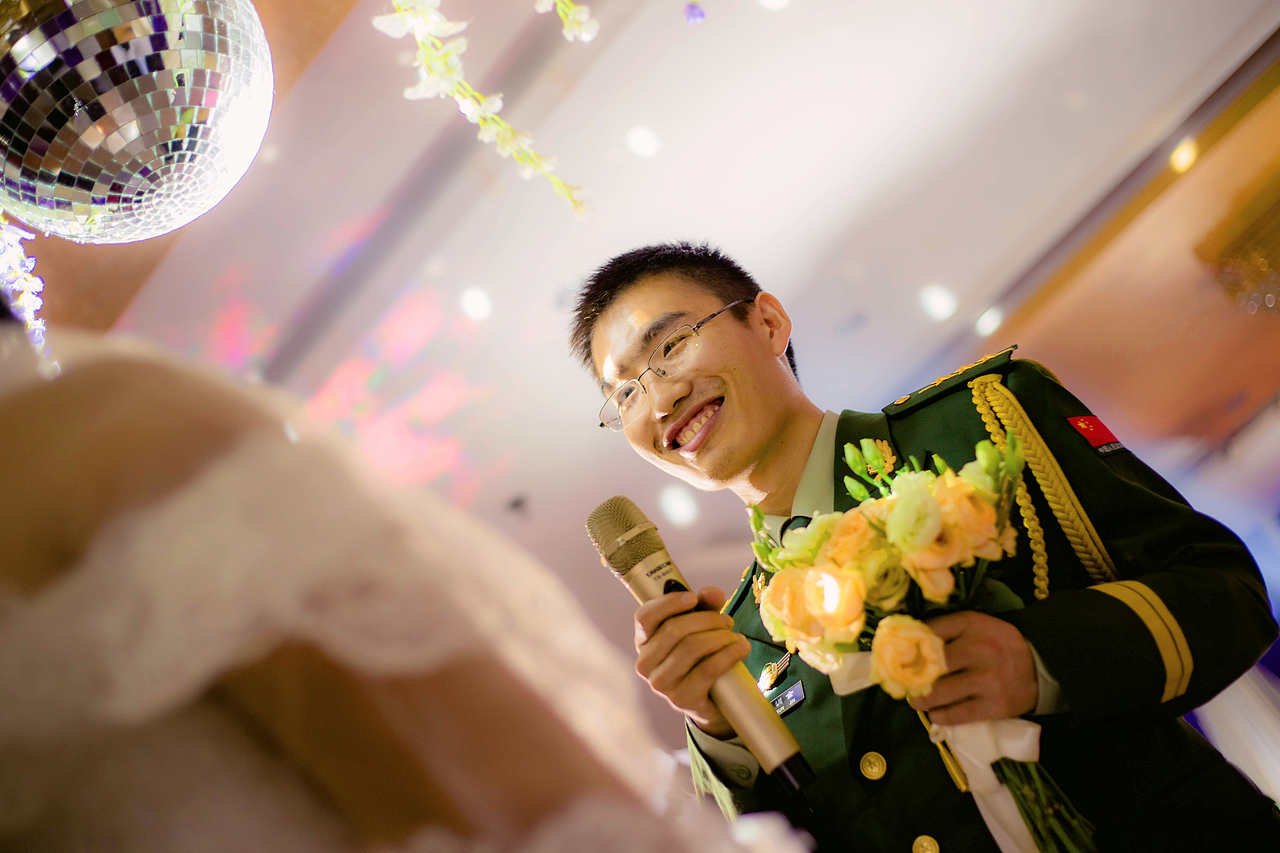 『果然·婚礼摄影』《军旅奇缘》(摄影师-子航)