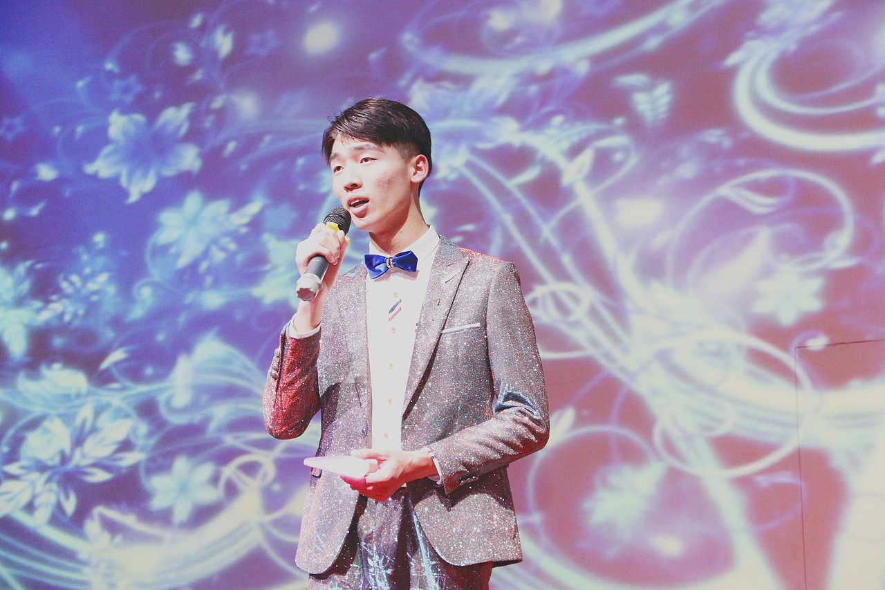 郑州艾朵堡西点西餐教育元旦晚会