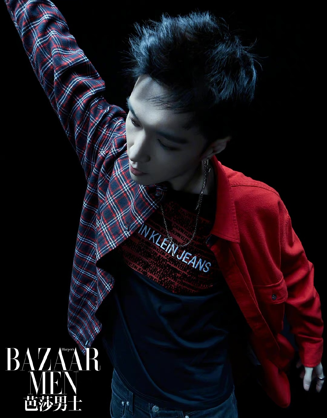 芭莎男士 张艺兴