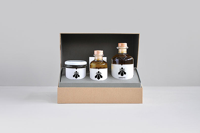 蜂蜜包装设计（图ZMTA1OTQwOTYw） - 书籍/画册 - 站酷设计师摄設的Mocy原创素材 - 站酷ZCOOL