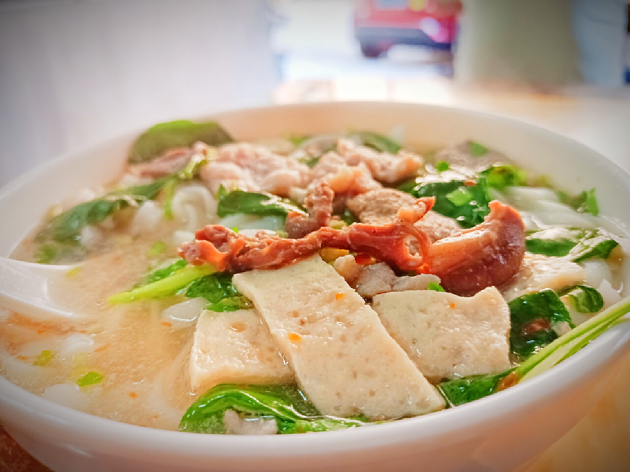 潮汕的猪杂汤，配上白米饭，真的很好吃，汤鲜味美，好好吃-vlog视频-搜狐视频