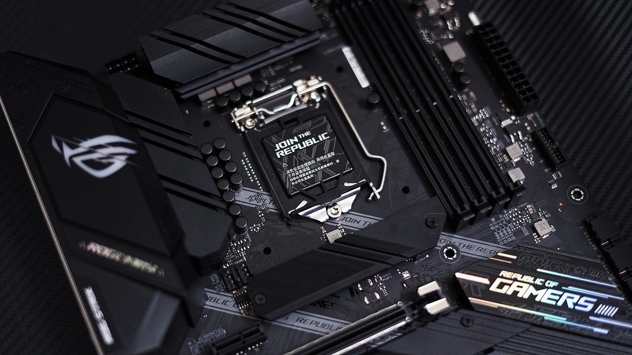 ROG的工业美学·B460F主板