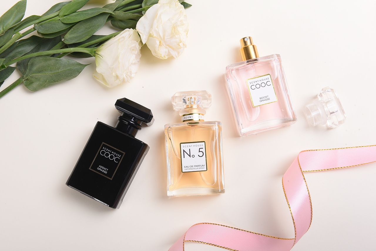 香水拍摄（图ZMTUwODg3NzY4） - 产品摄影 - 站酷设计师冰丸子1234原创素材 - 站酷ZCOOL