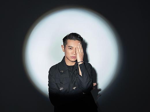 72 VISION | 艺⼈罗中旭专辑拍摄
