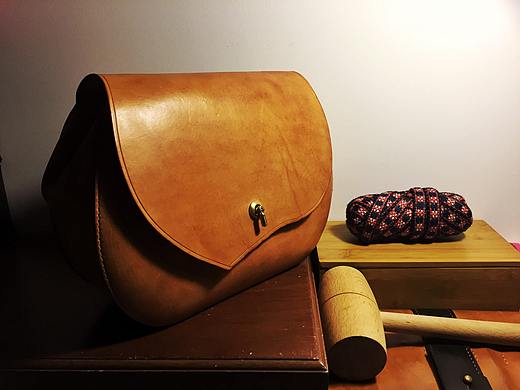 最近完成的手工皮具