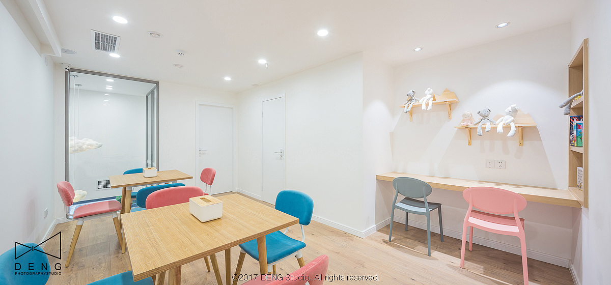 ReadingBus儿童绘本阅读馆 公共空间设计